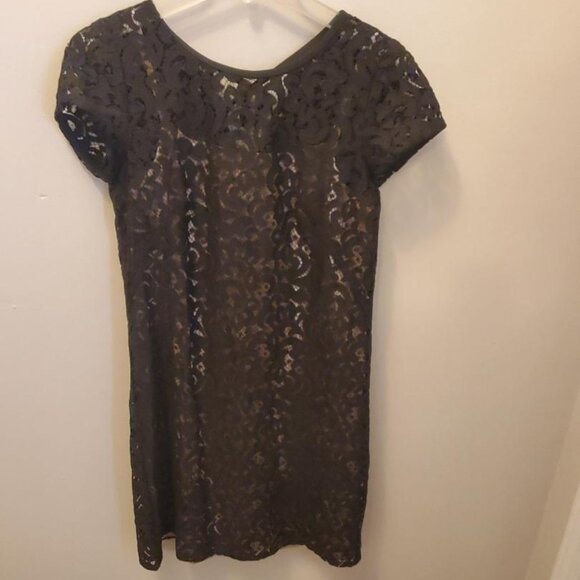 Women's Loft Elegant Dress, Size 2M, Black Sheer Lace, Tan slip, Back zip,Ex Con - Picture 1 of 3